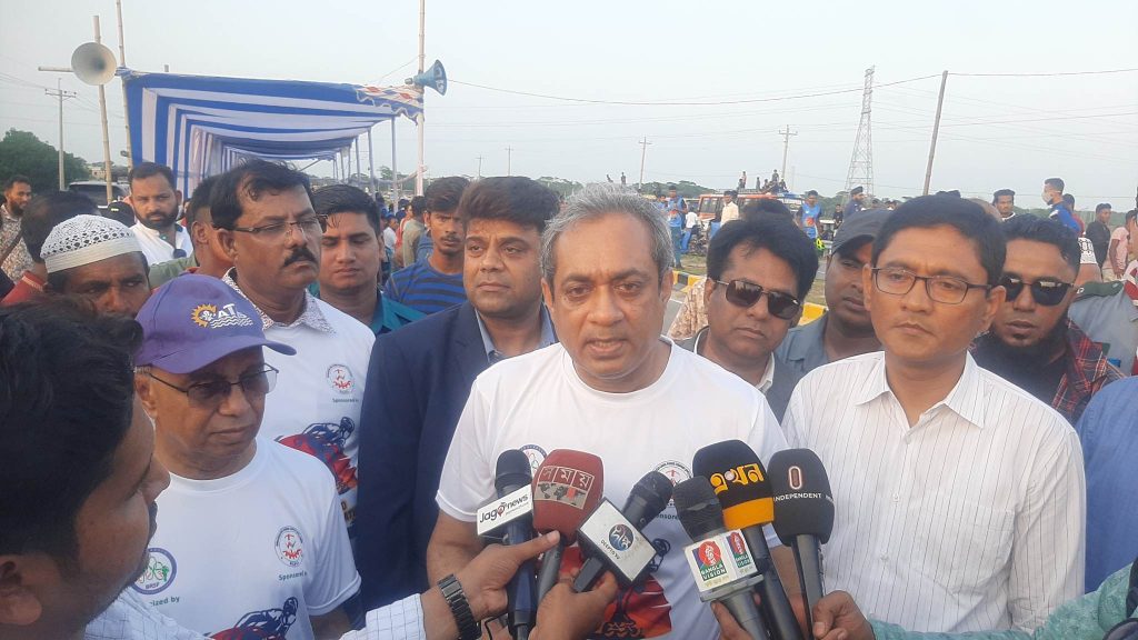 দ্বিতীয়বারের মতো অনুষ্ঠিত হলো কুয়াকাটায় রোলার স্কেটিং ম্যারাথন।