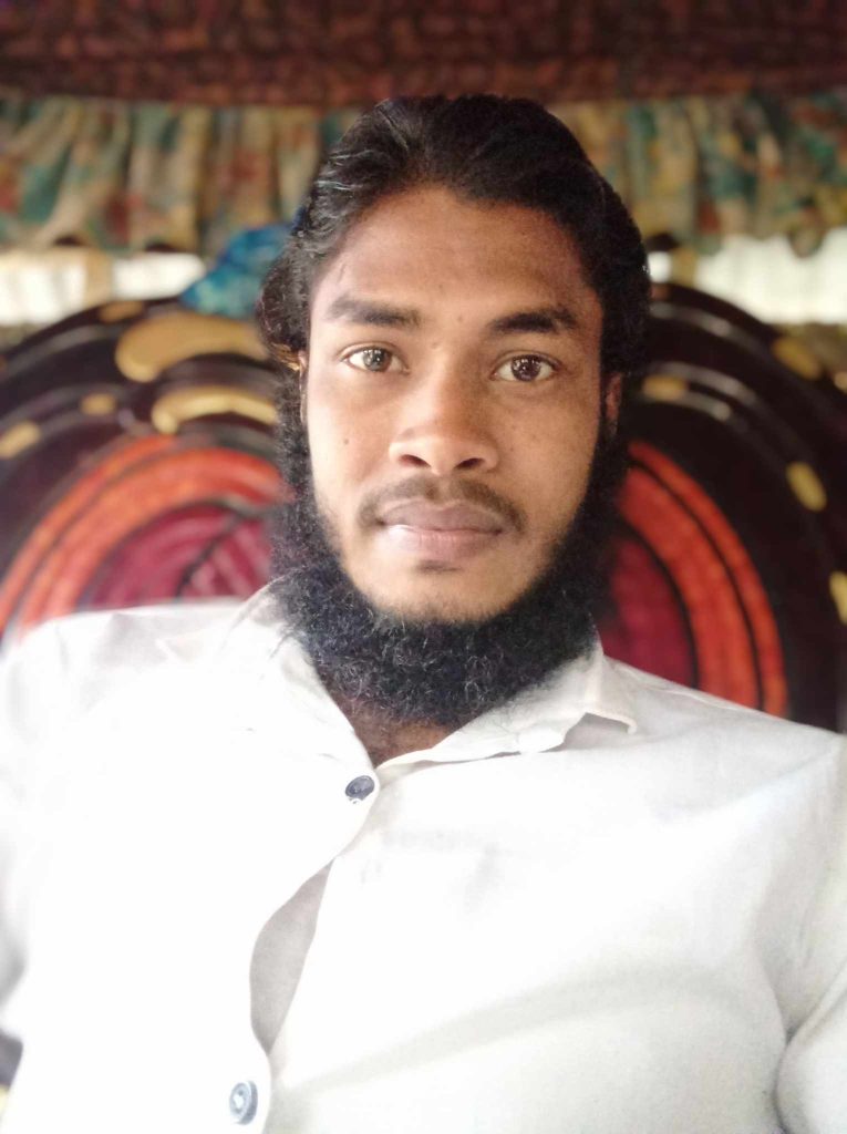 কবি মাসুম বিল্লাহ এর কবিতা ফুলে ঘ্রাণ নেই।