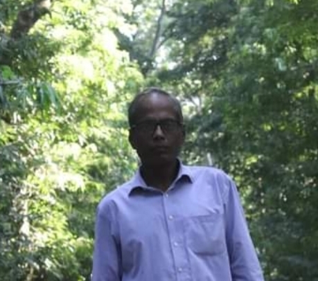 কবি মার্শাল ইফতেখার আহমেদ এর কবিতা-শৈল্পিক ছুরি বিলাসী দিন