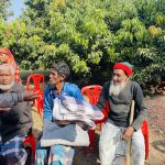 দুয়ারিয়া গ্রামে কম্বল পেয়ে শীতের কষ্ট ঘুচল ১৫০টি পরিবারের