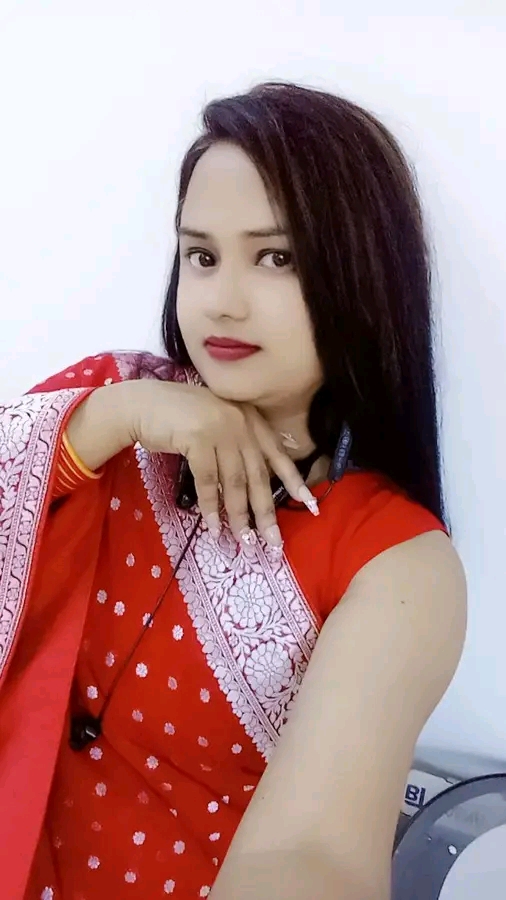 কবি জেসমিন জেসি এর কবিতা-অসামঞ্জস্য.