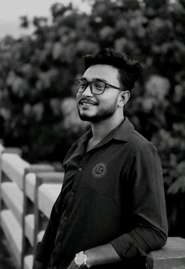 লেখক..রবি আহমেদ তালুকদারের লেখা কবিতা -কানকথা