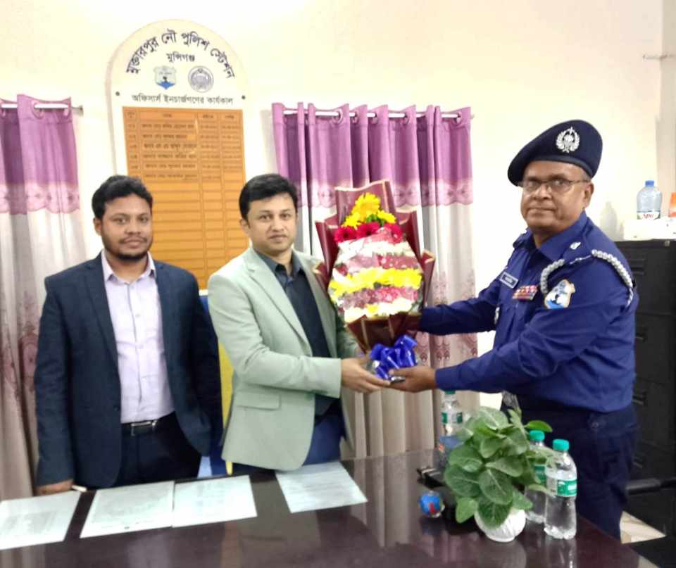 মুক্তারপুর নৌ পুলিশ ফাঁড়ি পরিদর্শনে চীফ জুডিসিয়াল ম্যাজিস্ট্রেট